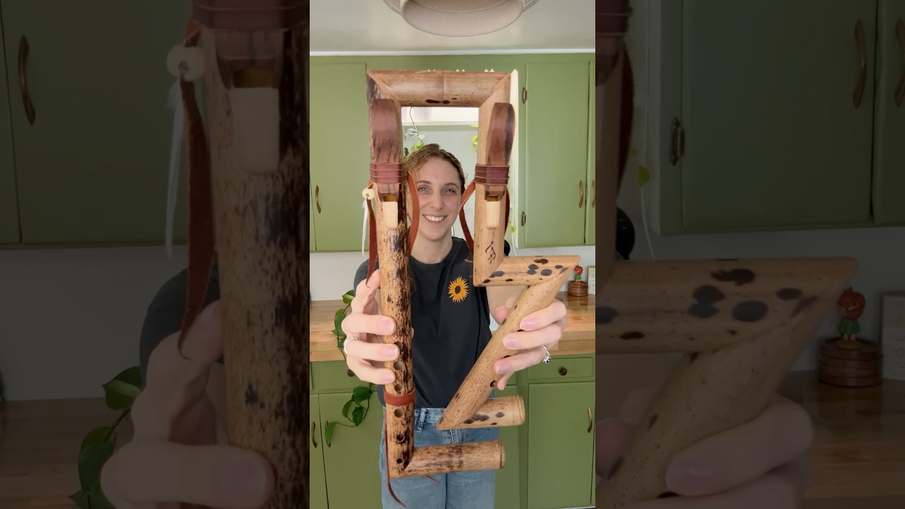 Unboxing my new funky flute from 