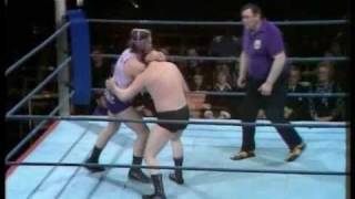 World Of Sport - Brian Maxine vs Peter Lapaque pt.2