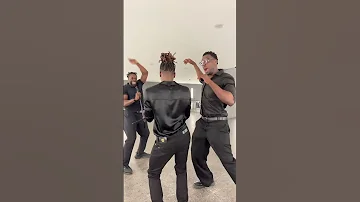WA WA WA IN THE WAAA 