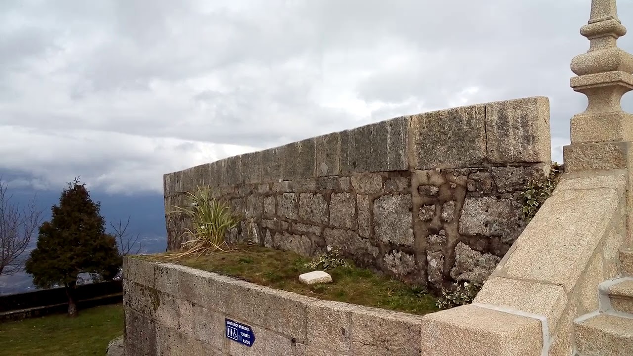 Monte Farinha (Senhora da Graça), Mondim de Basto.