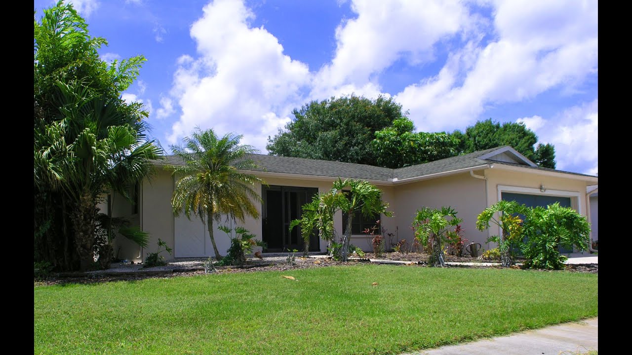 Colonial Oaks, Sarasota Sold by John Woodward 2454 Gold Oak Ct