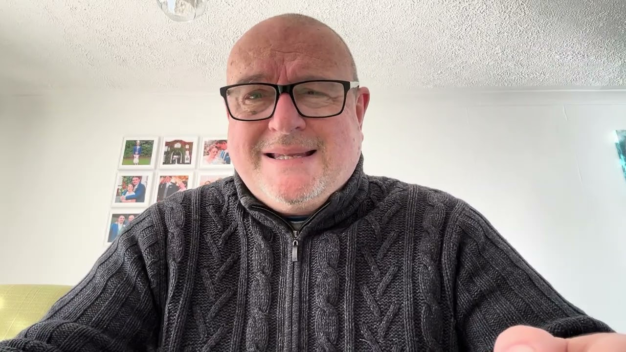 HE’S BACK! TYSON FURY V ARSLANBEK MAKHMUDOV