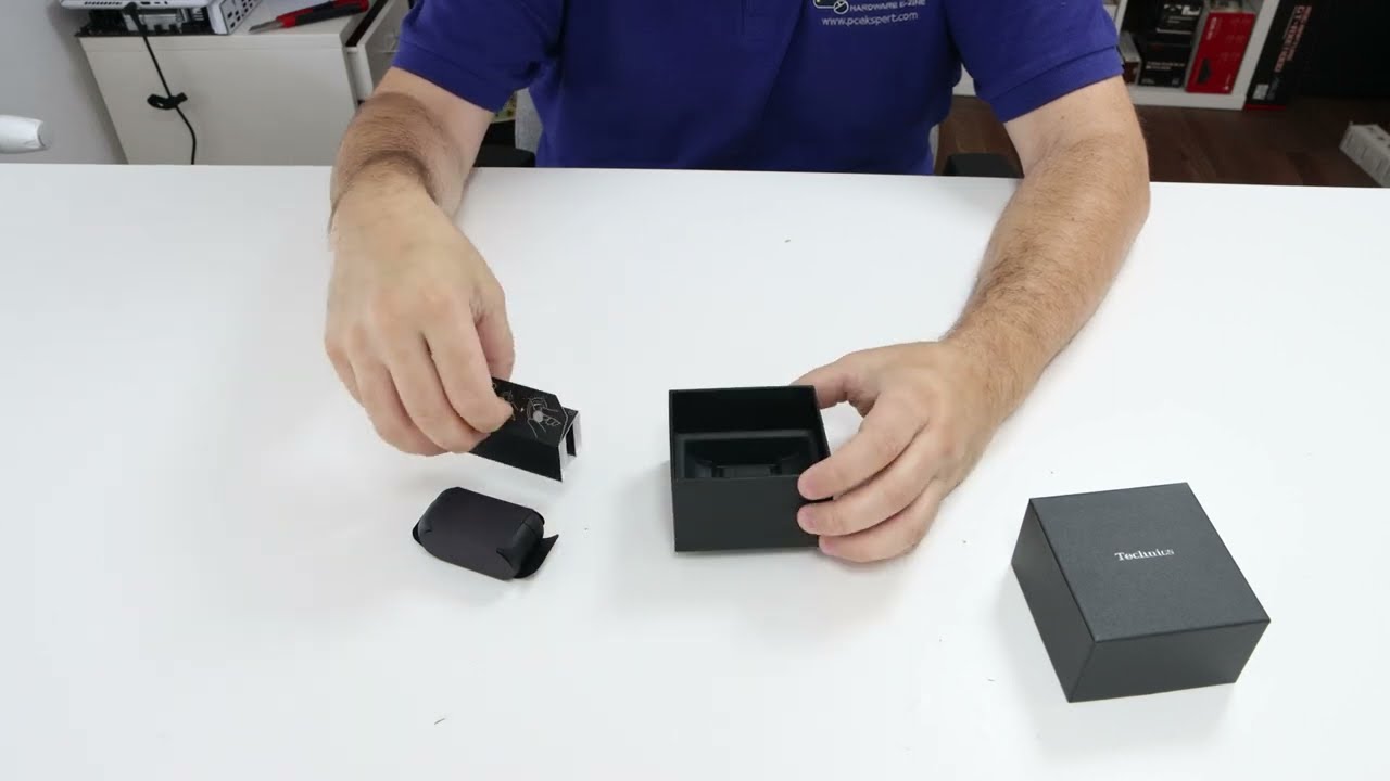 Technics AZ80 unboxing - YouTube