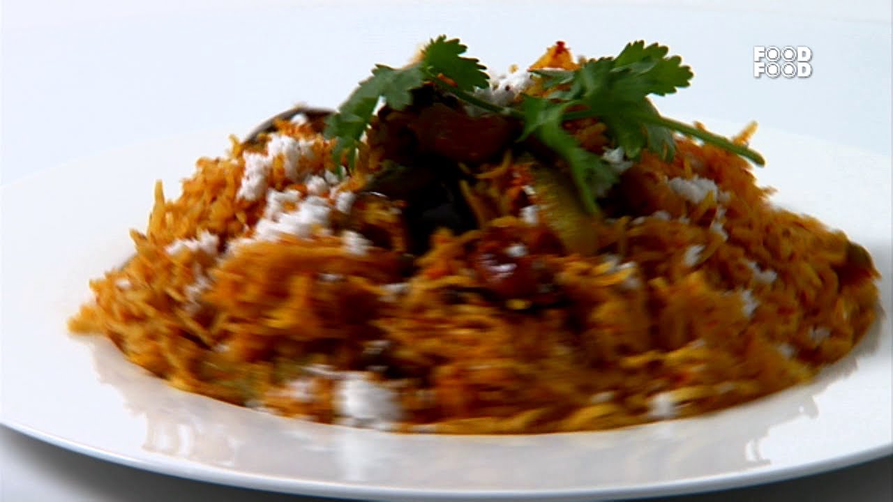 Masale Bhaat - Sanjeev Kapoor's Kitchen - YouTube