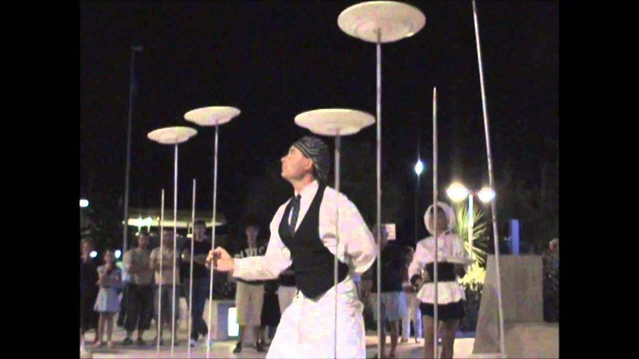 Spinning plates act by Guntis 1237 / YouTube