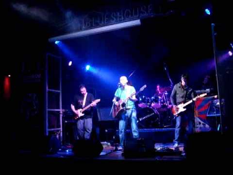 High & Dry and You by JIGSAW - Radiohead tribute b...
