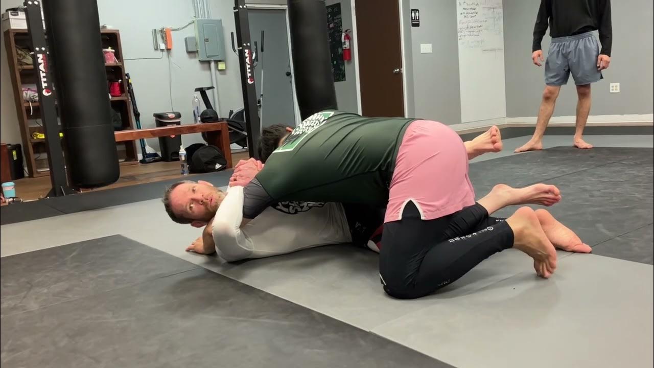 Shoulder Crunch from different positions for different sweeps, 10th