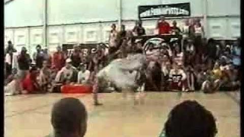 Breakdance Show from www metacafe com