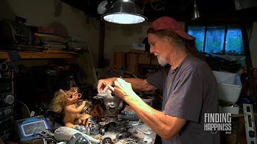 Finding Happiness with Richard Skelton