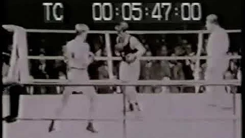 Dick McTaggart vs Harry Kurschat, the 1956 Olympic...