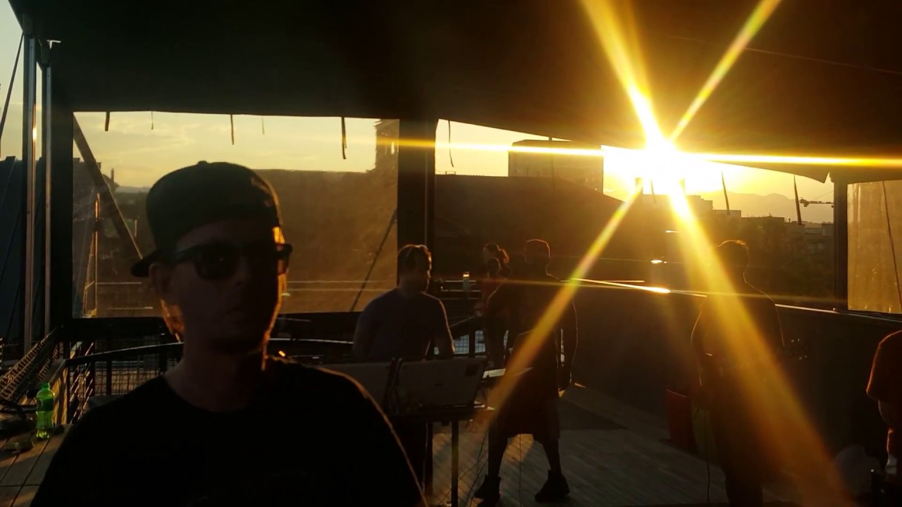 Theogen | Live Improv EDM [Part 2/3] @ MetLo Rooftop Denver - 7/23/2017 ...