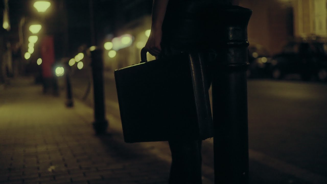 The Suitcase 2 - Experimental Fashion Film (Sony A7SIII)