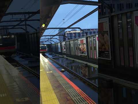 【JR京葉線　海浜幕張駅】2023年3月26日　Loud parkからの早帰り　JR京葉線　海浜幕張駅 #京葉線　#海浜幕張  #千葉県 #鉄道 #電車 #railway #train