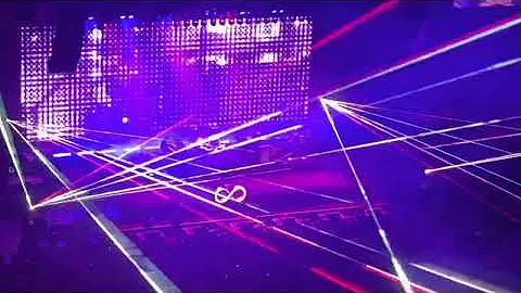 Killers : Somebody told me (live)