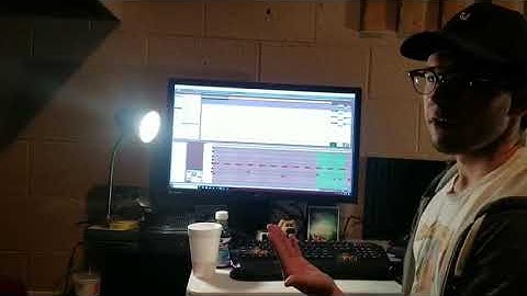 How to make a song in 3/4 (Ableton Live 9 Beginner’s Tutorial)