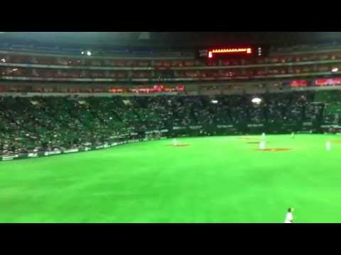 ヤフオクドーム 試合前 「いざゆけ若鷹軍団」(フル)