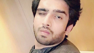 Amaal Malik Live With Funny Expression