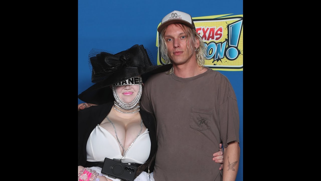 Jamie Bower loved my outfit!