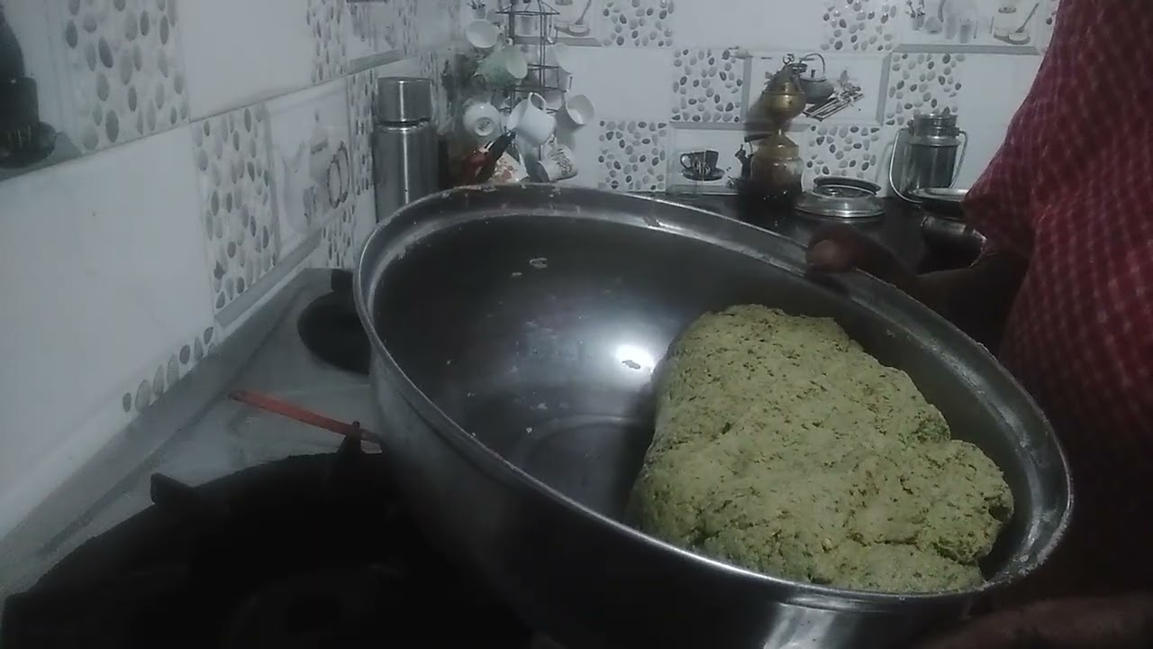 Palak ki chatpati kachori