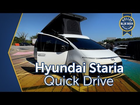   2022 Hyundai Staria Korea S Futuristic Minivan