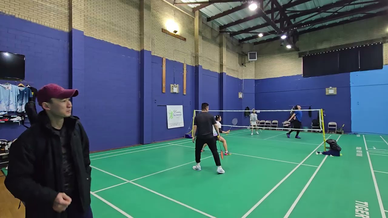 Yogi n Florence vs Guntur n Sari