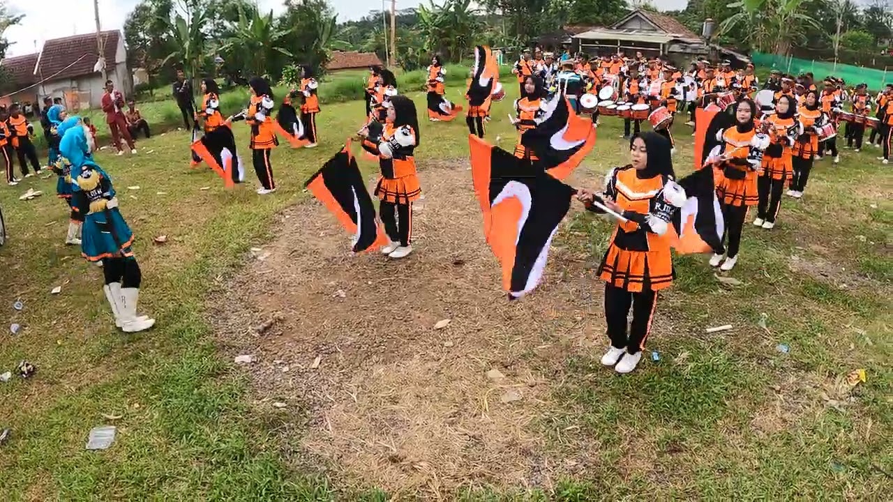 Lathi & wonderful indonesia versi drumband rma corps