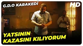 G.D.O KaraKedi Çatıdan Düşme Sahnesi | G.D.O KaraKedi Türk Komedi Filmi | Şafak Sezer Filmleri G.D.O KaraKedi Çatıdan Düşme Sahnesi | G.D.O KaraKedi Türk Komedi Filmi | Şafak Sezer Filmleri