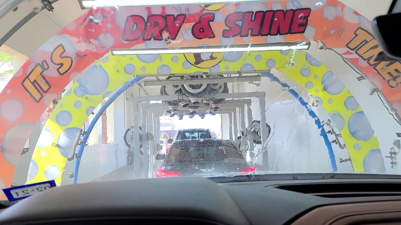 CRAZY!!!! Guinness Book of World Records certifies WORLD'S LONGEST CAR