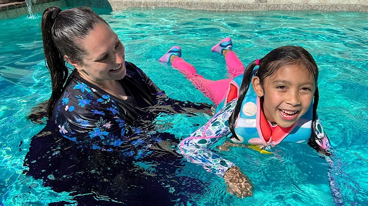 Maddie the Lifeguard Learns to Swim Like Kaden & Emma!