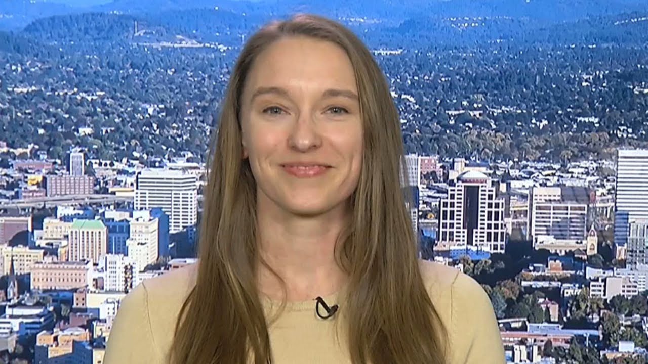 full frame lens sony Sarah Shelton discusses motorsports growing popularity