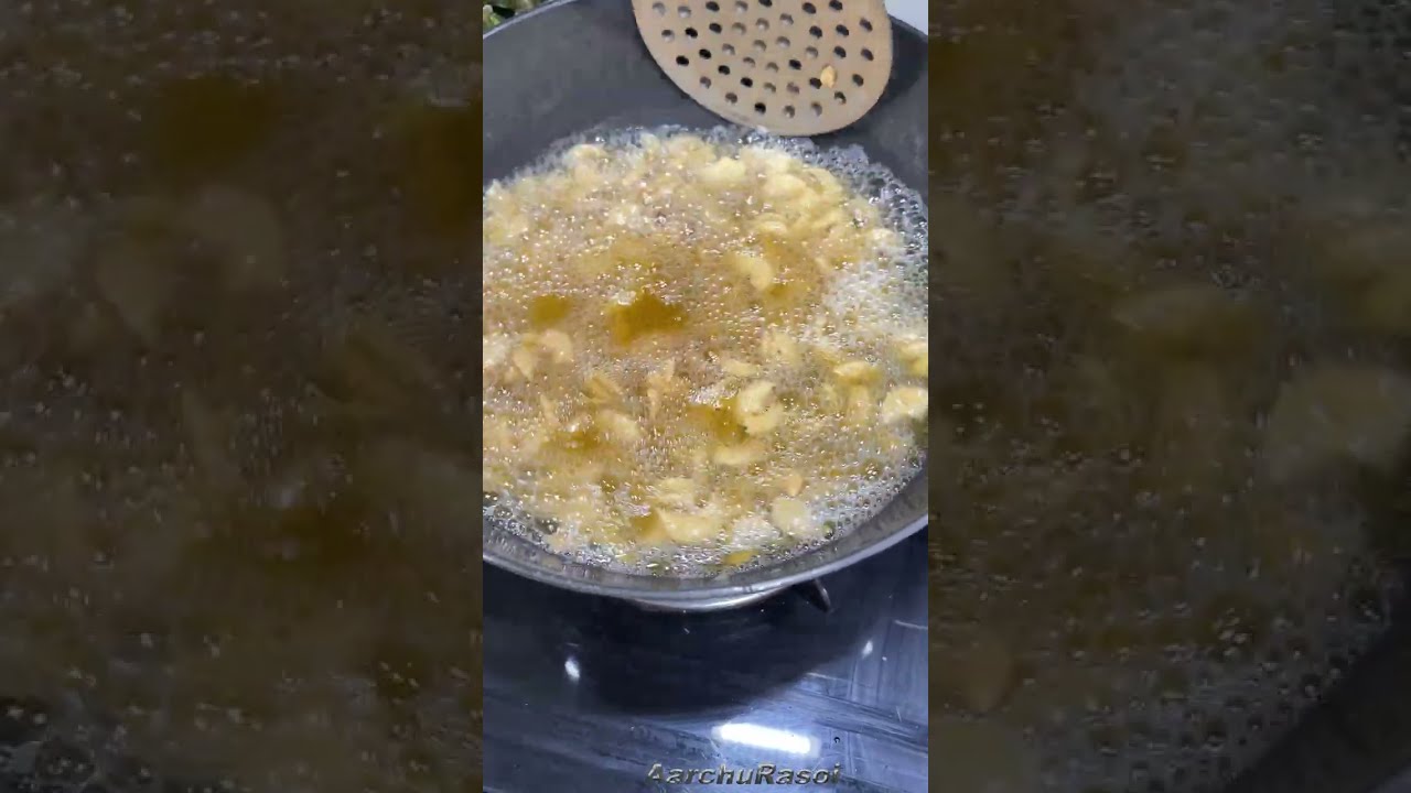 इतना ढेर सारा काजू सिर्फ ₹10 में 😊| सूजी से बना मार्केट जैसा  नमकीन! 