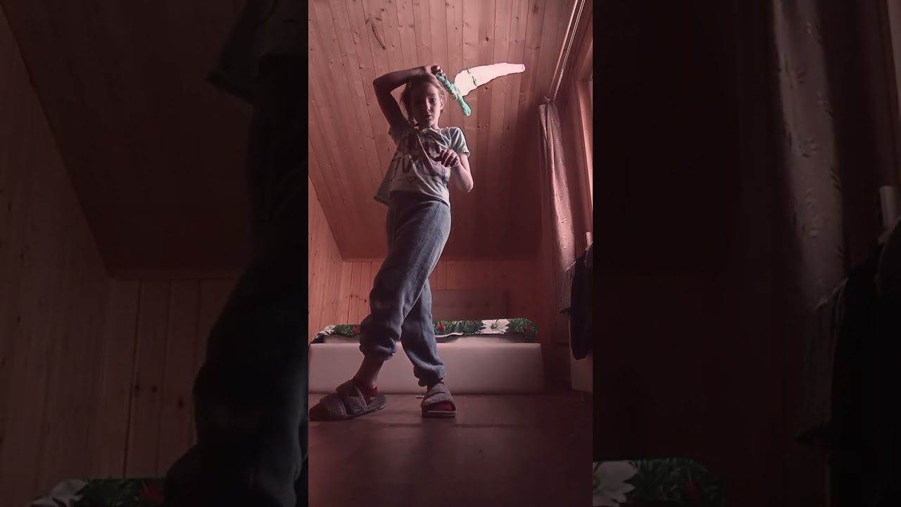 Мой первый клип на youtube, да?