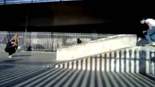 Gap-Bail-Flip