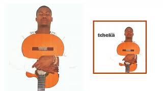 Video thumbnail of "Tcheka - Maria Soni [Official Video]"