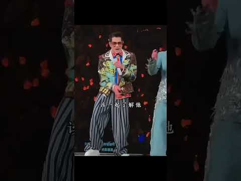 他就是四大天王之一的——郭富城！当最顶尖的唱跳组合遇到最强舞台王者，他们带来的竟然是这首承载了无数人青春记忆的《失恋》！