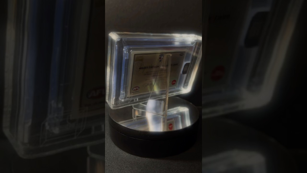 The 🐐 Captain Signature Featuring cardboard guardian , guardian case 👀🔥 