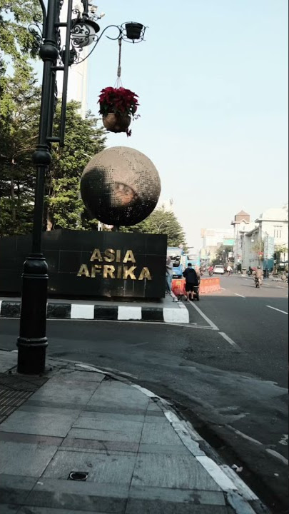 Jalan Asia Afrika Bandung