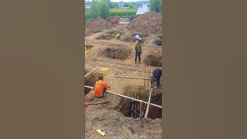 The steel column under the foundation is fixed- Good tools and machinery make work easy