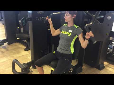 Máquinas de fuerza guiada - Technogym Selection Pro
