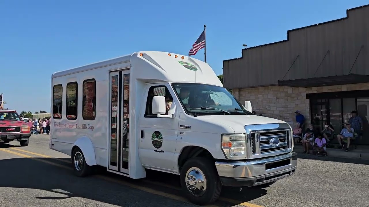 2025 Septemberfest 2.0 Parade Cranfills Gap, TX 