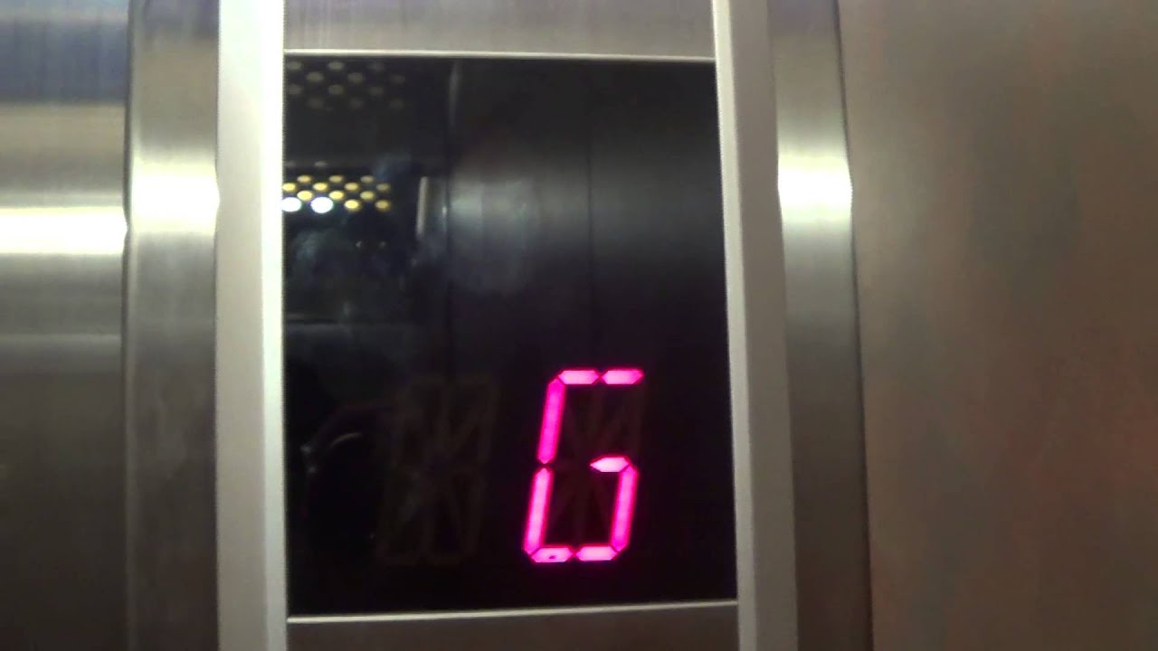 Very nice Schindler MRL (Asian style) in Lower Hutt