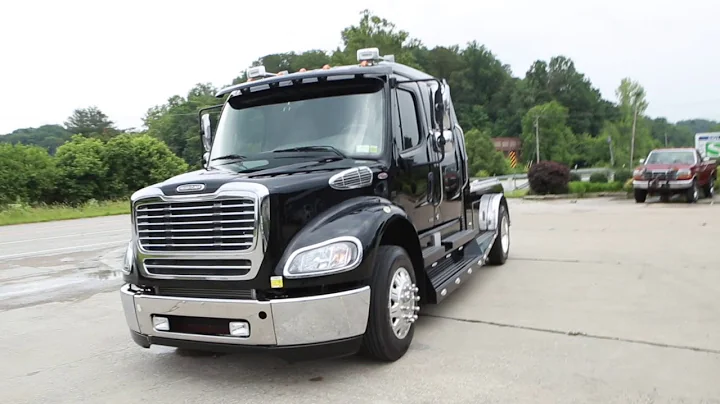 SOLD - 2009 FREIGHTLINER SPORTCHASSIS BIG BLOCK 24K MILES