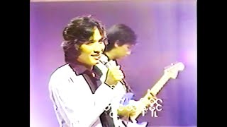 Miniatura del video "ဆု ပလေးဘွိုင်သန်းနိုင် MRTV 1980s"