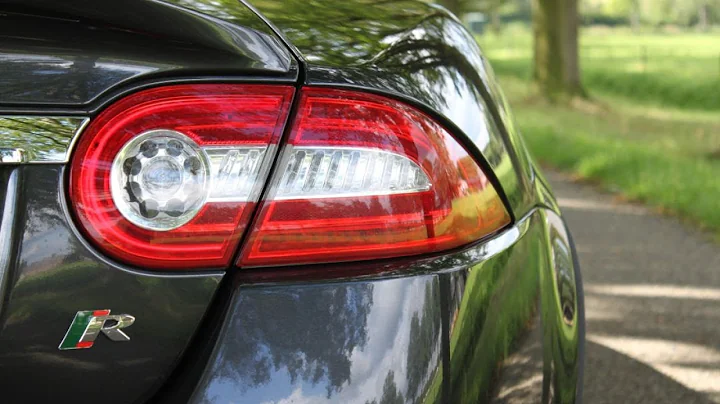 Jaguar XKR 5.0 Supercharged PURE! Acceleration Sound