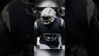 Khalil Mack out here moving like