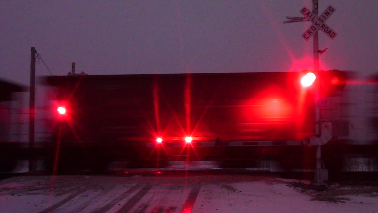 BNSF 5192 North in Abingdon, IL 2/2/21 YouTube