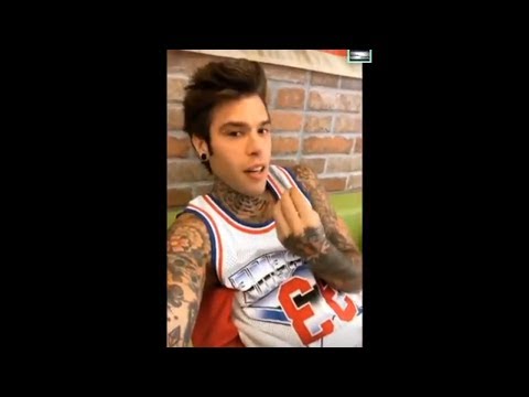 FEDEZ E J AX INSULTANO BABY K