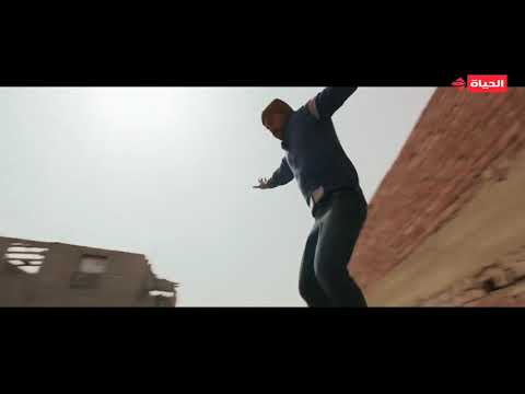 النمر النمر عمل الصح مع الرجالة في الخناقة حتى ضرب النار مش قادرين بيه عليه