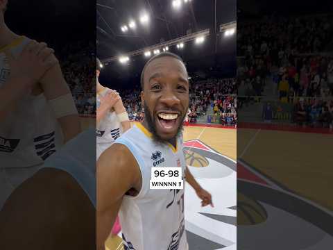 Juste au cas où vous auriez loupé cette fin de match de folie 😮‍💨😮‍💨#basketball #buzzer #game