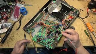 Adcom GCD575 CD Player One Channel Out